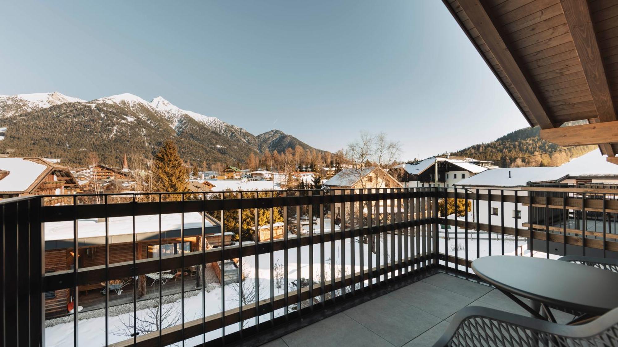 Triple A Chalets เซเฟลด์ อิน ทิโรล ภายนอก รูปภาพ